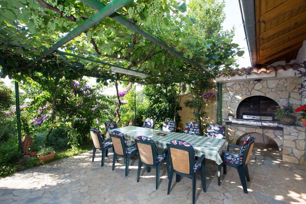 Holiday House Marica Lovran Exterior foto