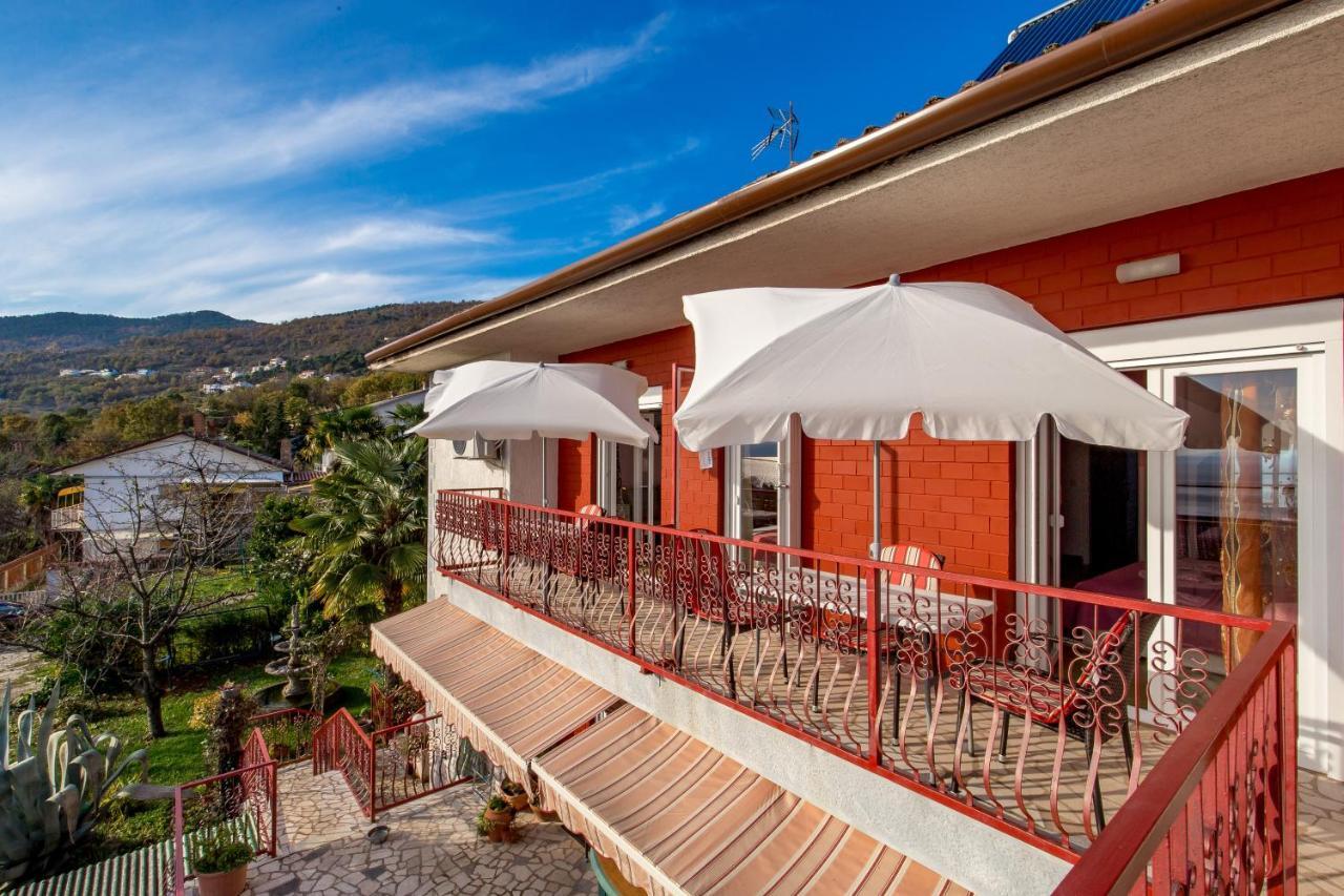 Holiday House Marica Lovran Exterior foto