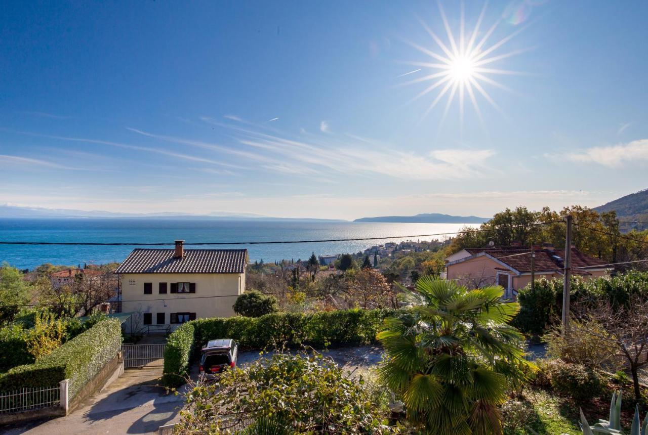 Holiday House Marica Lovran Exterior foto